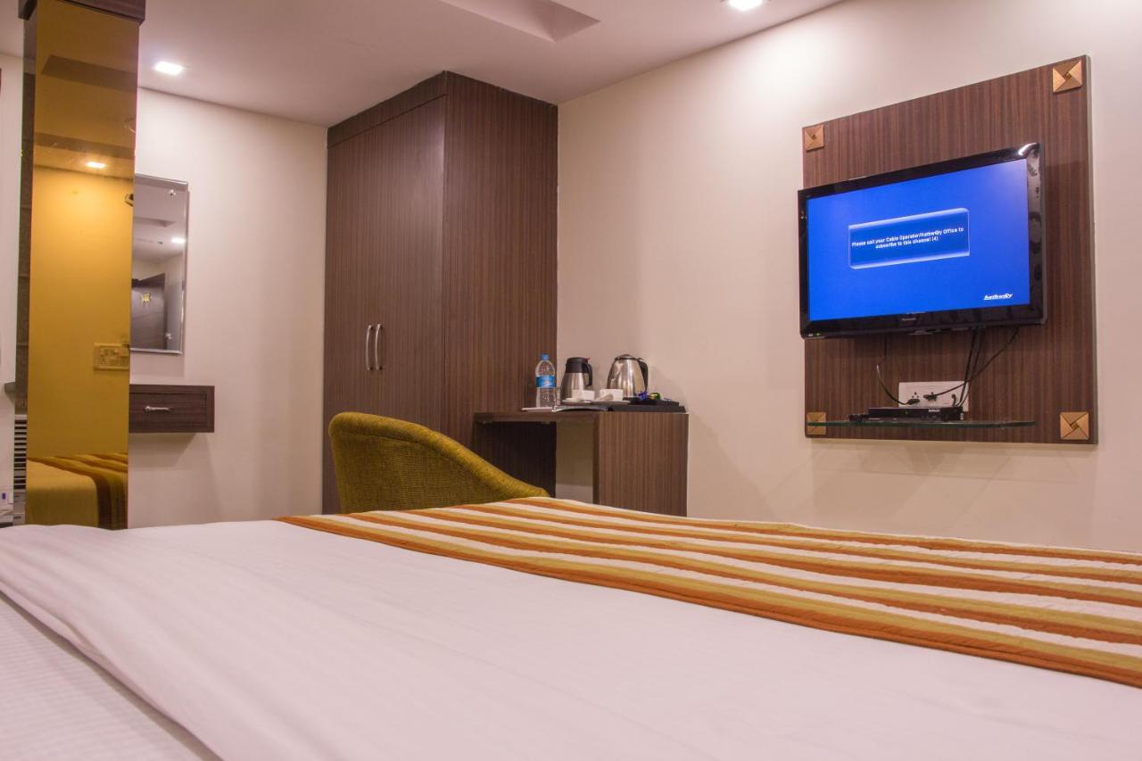 Hotel Pawan Plaza Near Sir Ganga Ram Hospital Dillí Exteriér fotografie