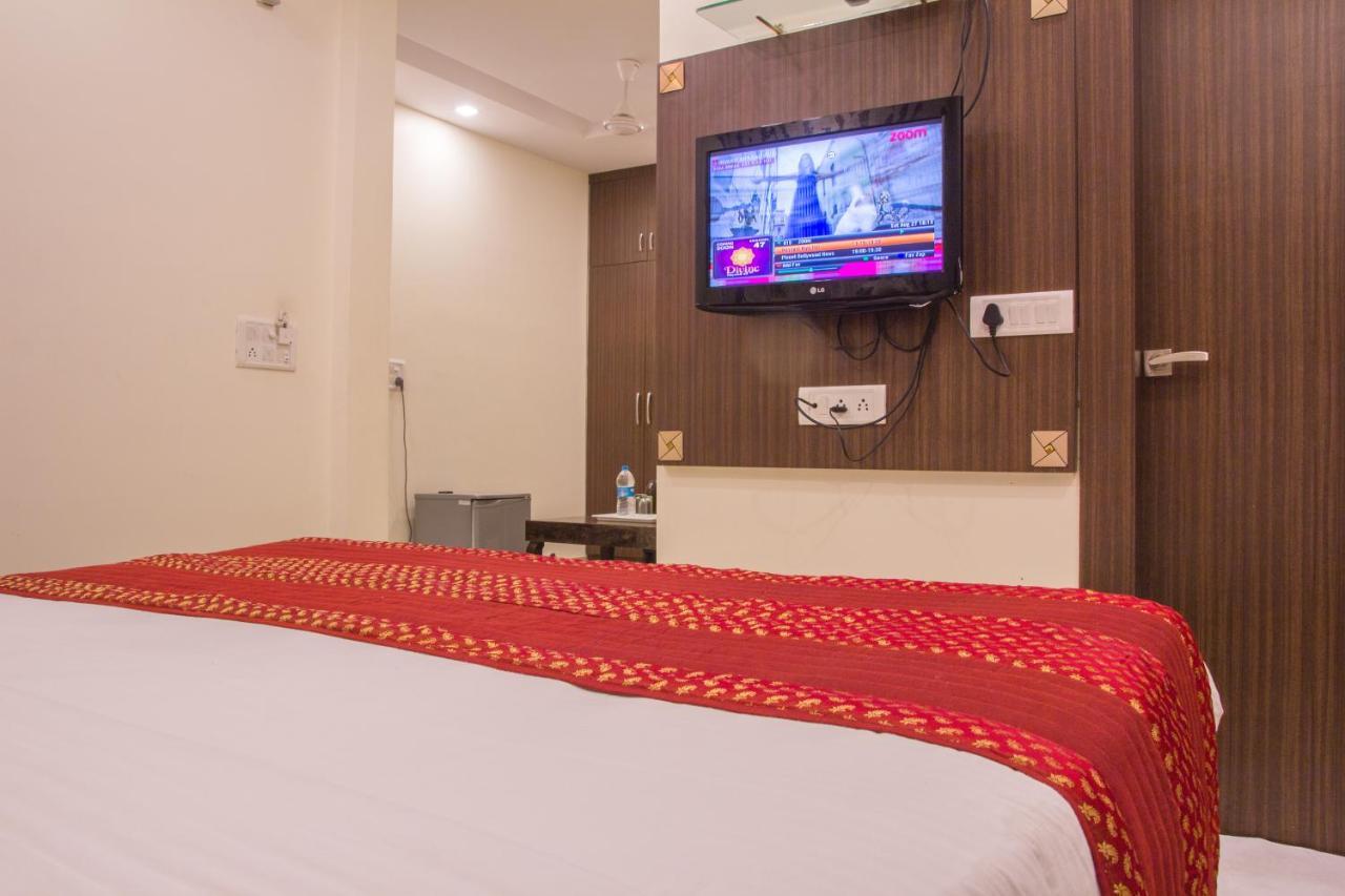 Hotel Pawan Plaza Near Sir Ganga Ram Hospital Dillí Exteriér fotografie
