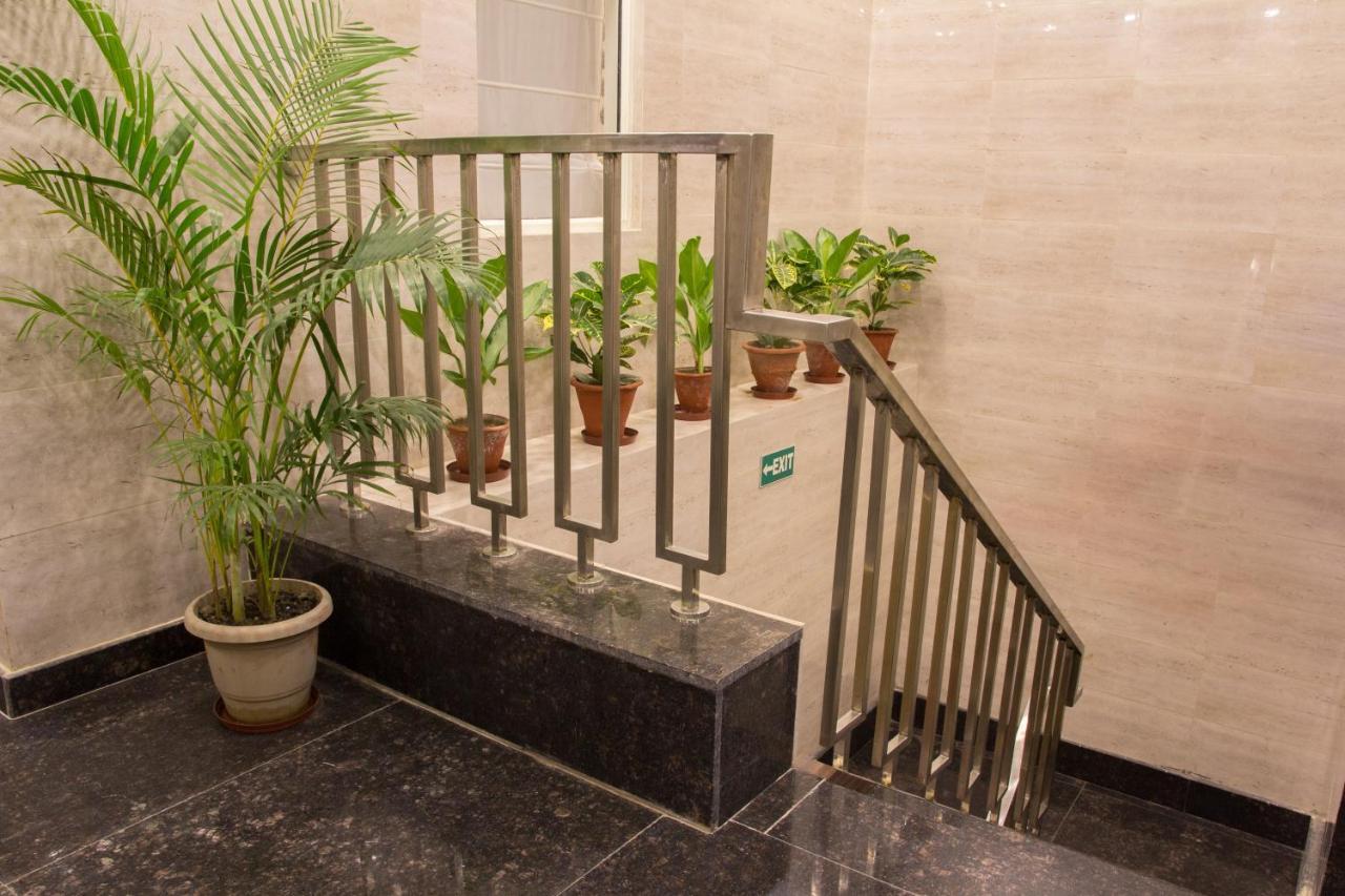 Hotel Pawan Plaza Near Sir Ganga Ram Hospital Dillí Exteriér fotografie